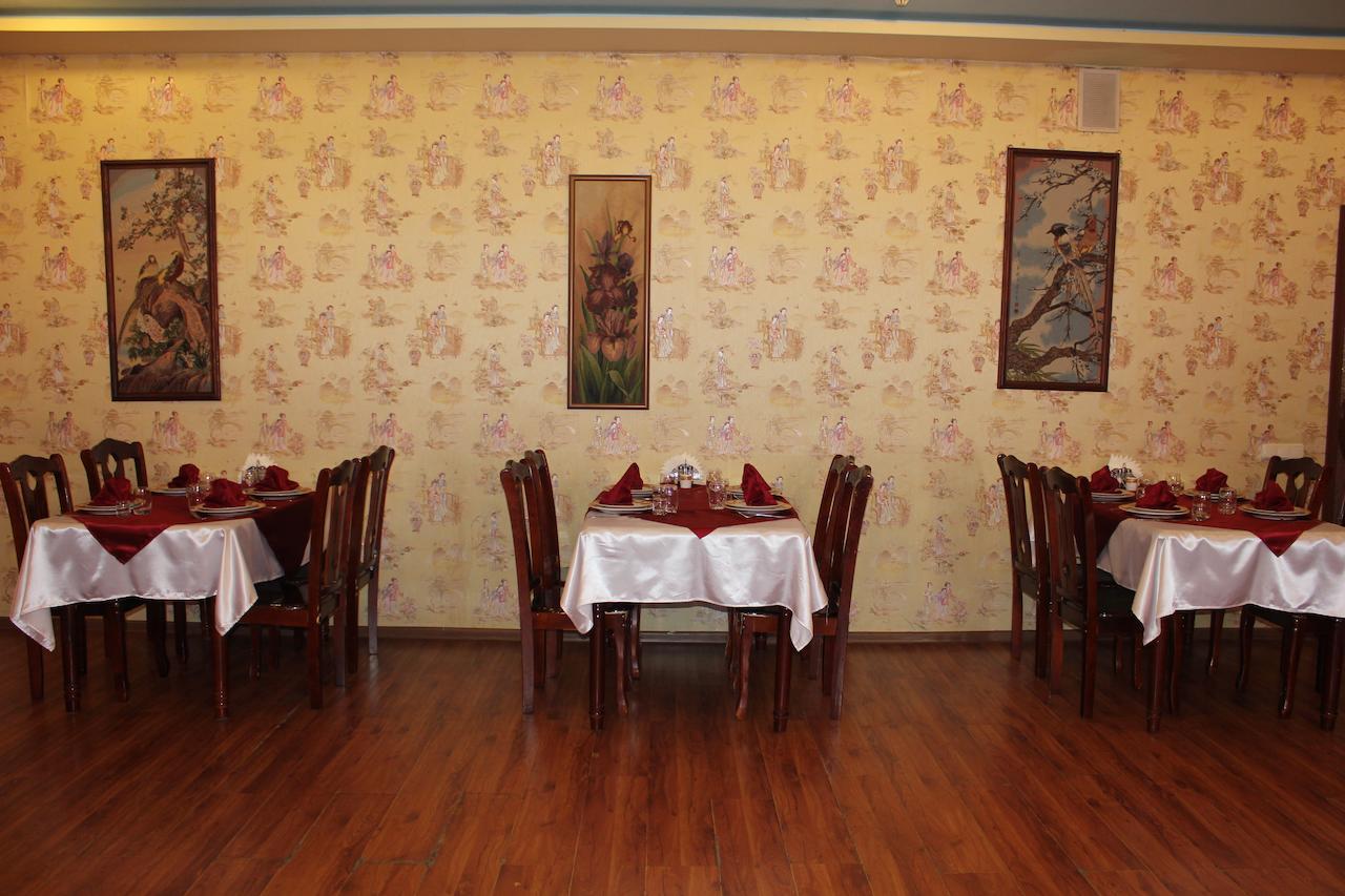 Pekin Hotel Temirtau Εξωτερικό φωτογραφία