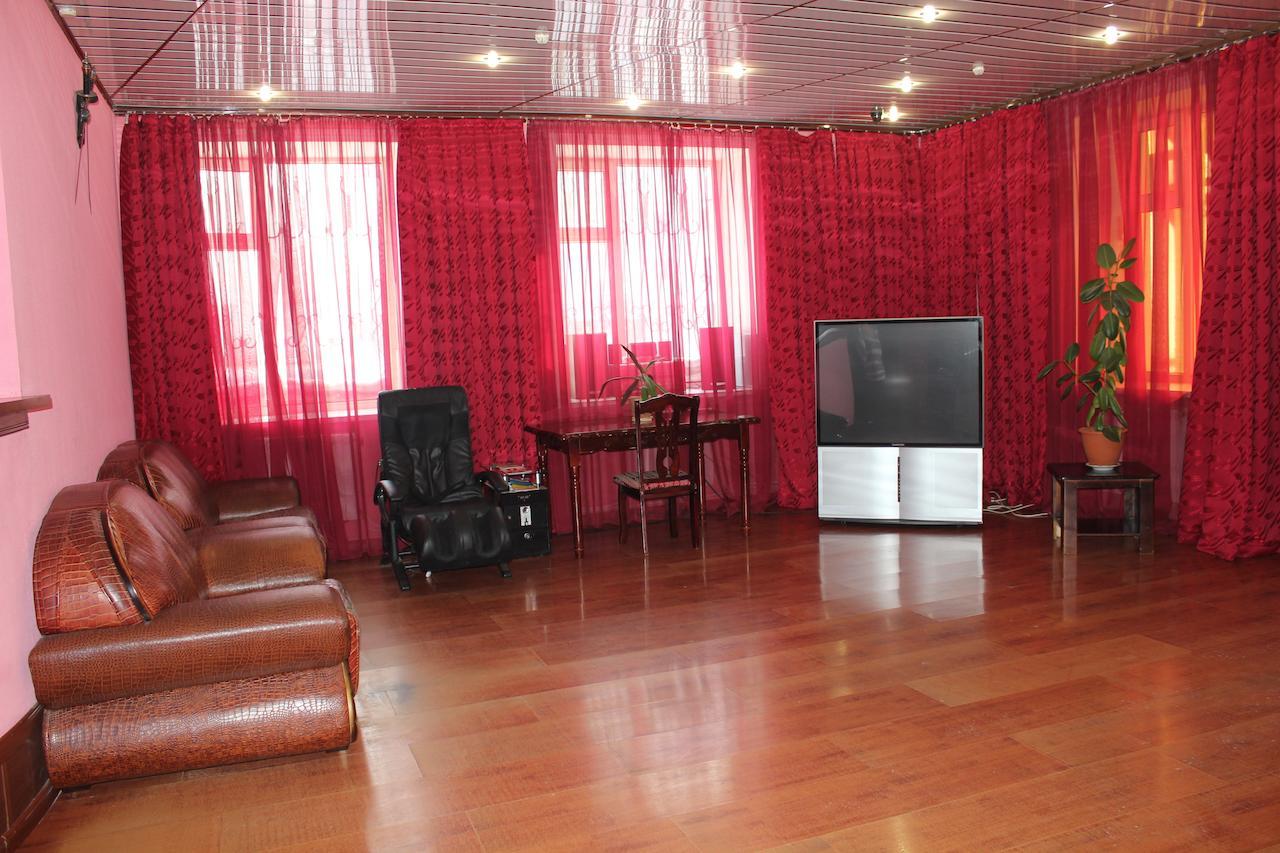 Pekin Hotel Temirtau Εξωτερικό φωτογραφία