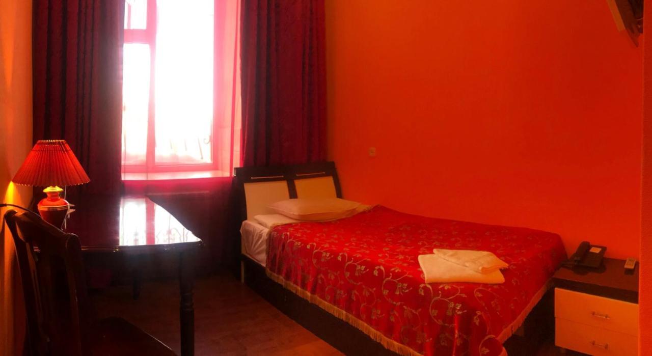 Pekin Hotel Temirtau Εξωτερικό φωτογραφία